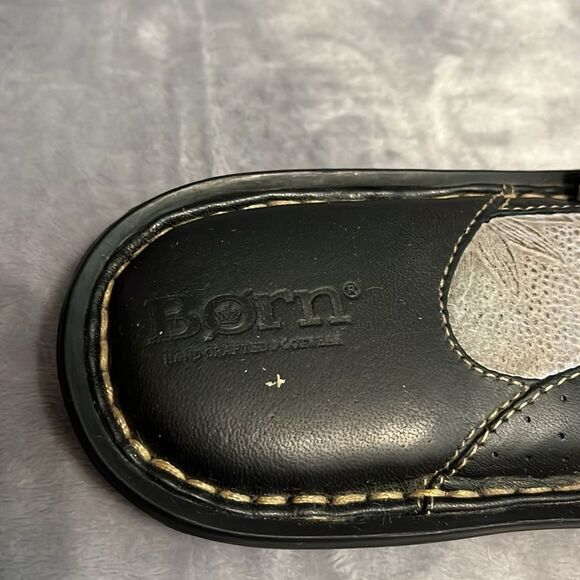 Born Women's Black Leather 3 Discs Slide On Thong Sandals - Picture 2 of 9